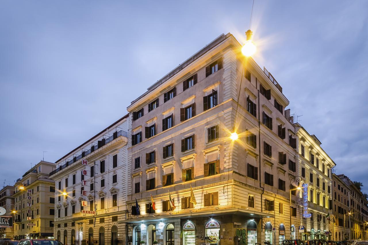 Exe Domus Aurea Hotel Roma Exterior foto